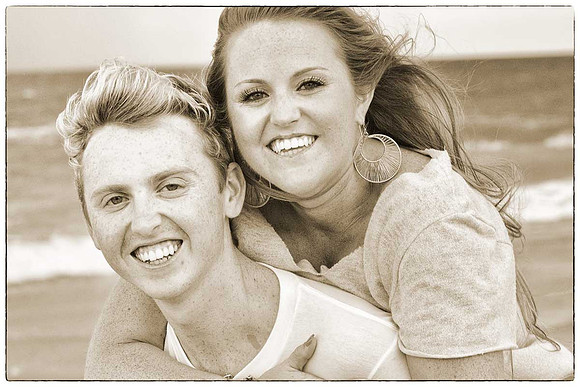 beach engagements portraits